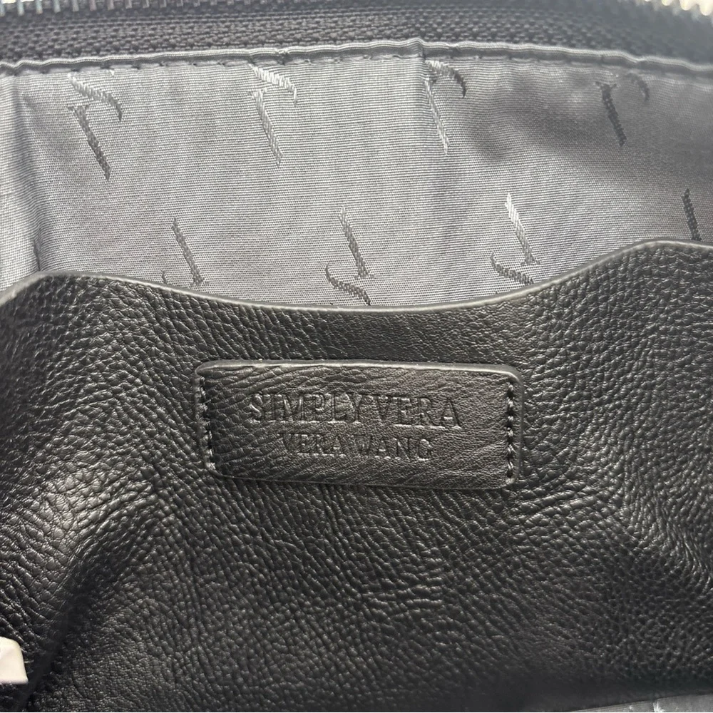 Simply Vera Vera Wang Black Textured‎ Wristlet